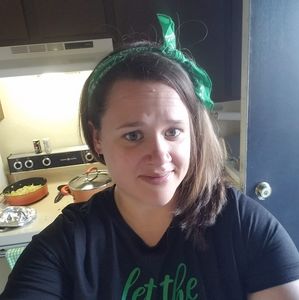 Meet your Posher, Leeann